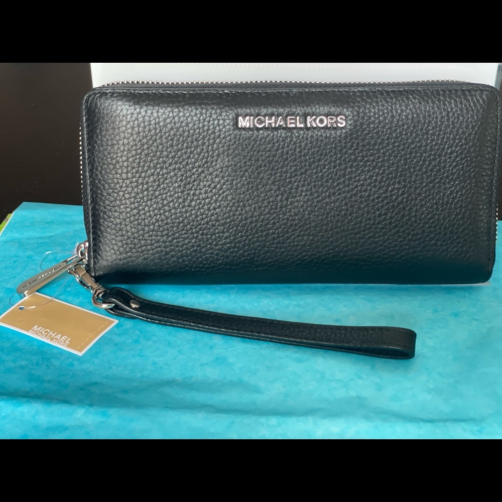 Michael Kors zippered around  wallet/Wristlet